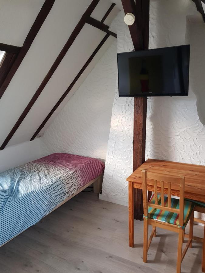 Messezimmer Am Thewissenweg Düsseldorf Pokój zdjęcie